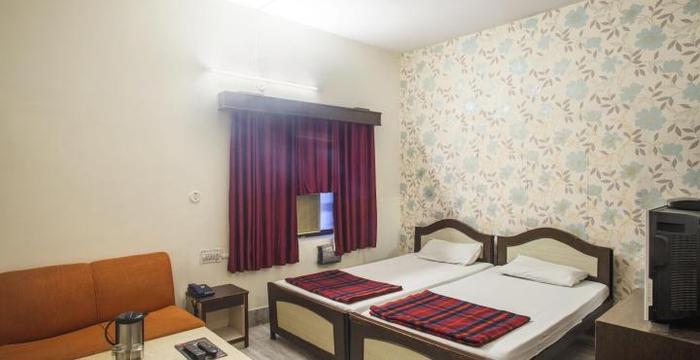 Hotel Laxmi Niwas